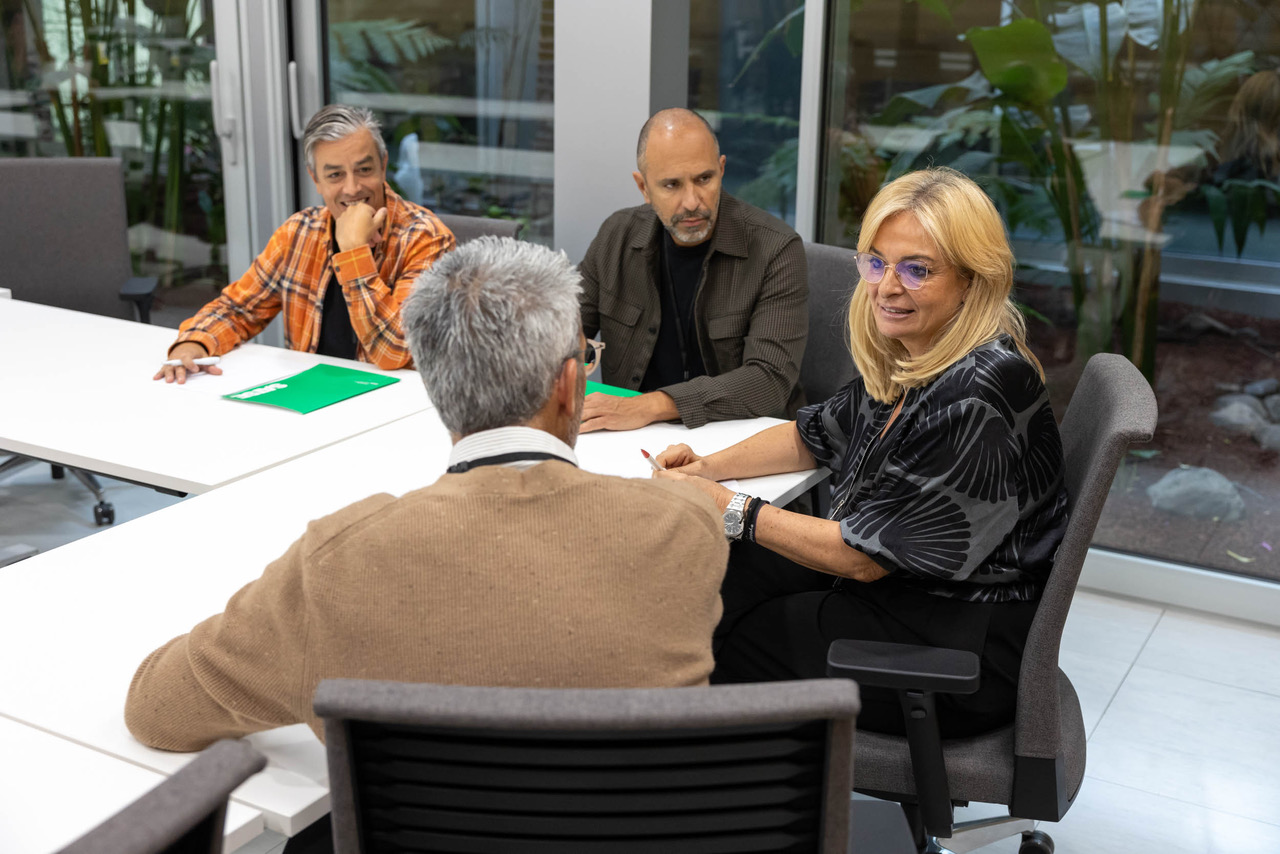 SATSE pide a la consejera de Sanidad un compromiso con la enfermería